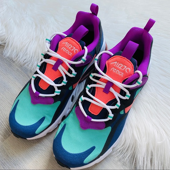 NWT Nike Air Max 270 React Women’s Shoes - Picture 2 of 8